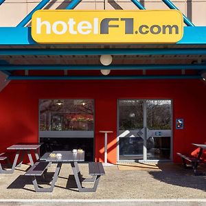 Hotelf1 Lyon Solaize